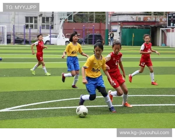 泗华小学足球场面积测算与校园运动设施优化方案分析